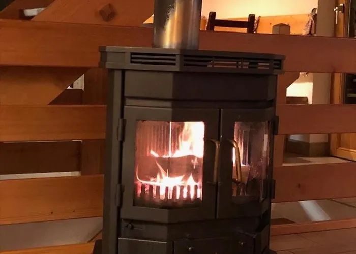 En Anniviers, Cosy Au Centre Du Village De Jean Saint-Jean