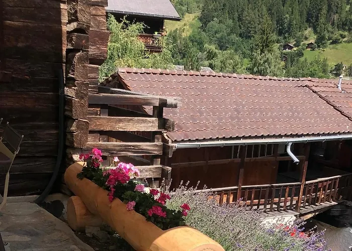 En Anniviers, Cosy Au Centre Du Village De Jean Dağ evi