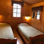 En Anniviers, Cosy Au Centre Du Village De Jean Chalet *